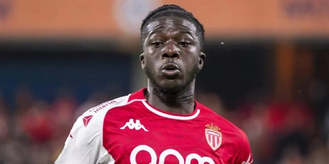Be�ikta�'�n yeni transferi Ouattara, �stanbul'a geliyor