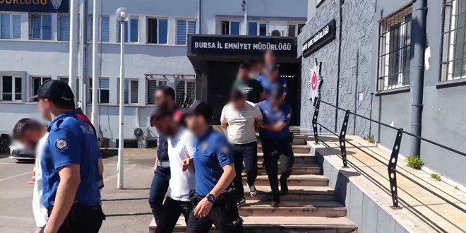 100 milyon lira doland�rd�lar, 'operasyon bitti' deyip tatl� ikram ettiler - Son Dakika Haber