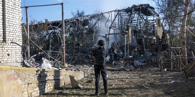 Ukrayna: Rusya 74 f�ze ve 496 S�HA ile sald�r� d�zenledi - Son Dakika Haber