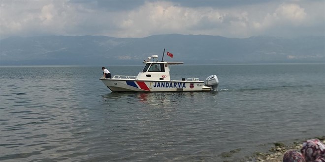 �znik G�l�'nde kaybolan 2 ki�i �l� bulundu