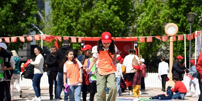 'Uyum E�itimi' g�ncellendi: Okula al��ma s�reci t�m y�la yay�l�yor - Son Dakika Haber