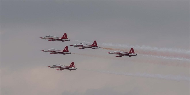T�rk Y�ld�zlar� Ankara'da g�steri u�u�u yapacak - Son Dakika Haber