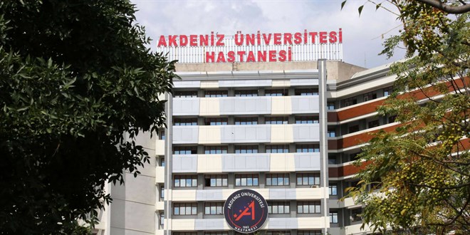 'ABD borsas�nda y�ksek kazan�' vaadiyle cerrahlar� doland�rd�