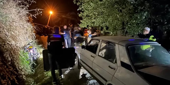 En ac� tesad�f. Amcas�n�n arac�na �arpt�, hayat�n� kaybetti - Son Dakika Haber