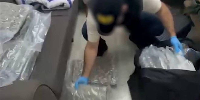 �stanbul'da 151 kilogram uyu�turucu ele ge�irildi - Son Dakika Haber