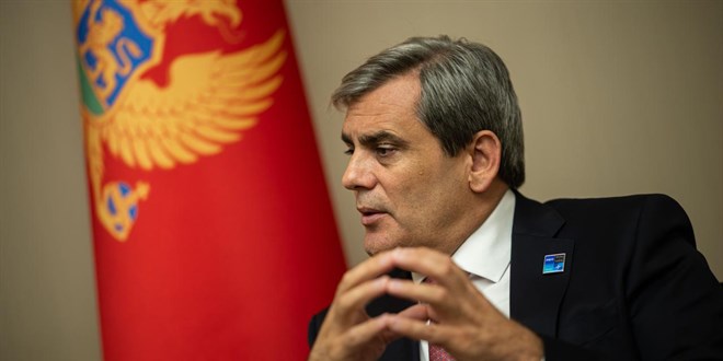 Karada� D��i�leri Bakan�: NATO Zirvesi �ok do�ru bir �lkede yap�l�yor