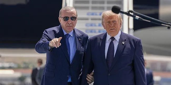 ABD Ba�kan� Donald Trump mehter mar��n� be�endi