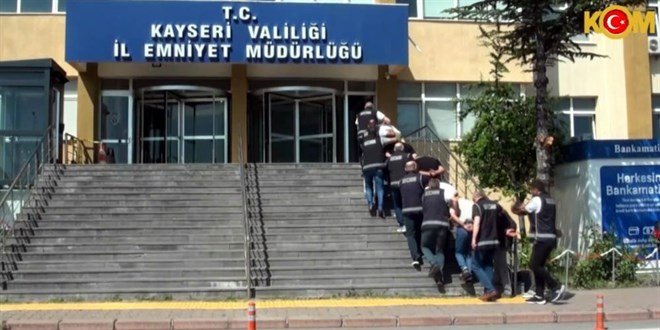 Yapay zekal� s�nav sahtecili�ine 6 ilde operasyon: 20 g�zalt�