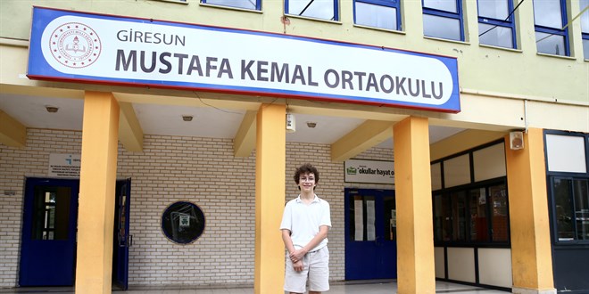 LGS �ampiyonu ��nar Alp: D�zenli �al��t�m, gerisini Allah'a b�rakt�m - Son Dakika Haber