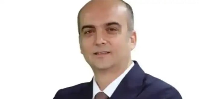 Seben Belediye Ba�kan� Uygar Oturakda�, CHP'den istifa etti - Son Dakika Haber