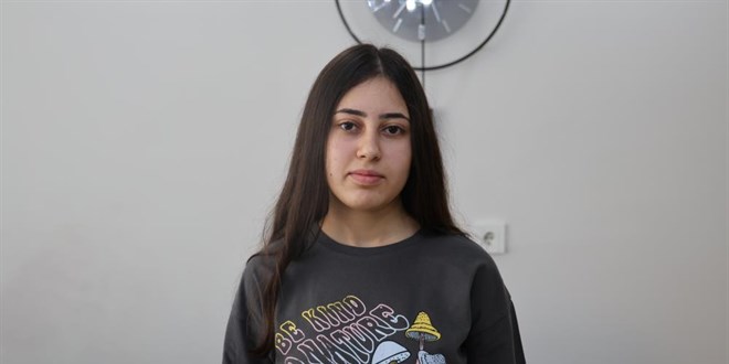 Dershanesiz, �zel derssiz T�rkiye birincisi! ��te Bu�lem'in ba�ar� s�rr�
