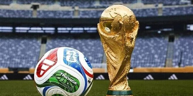 FIFA, D�nya Kupas� finalinin oynanaca�� stad�n �imlerini satacak