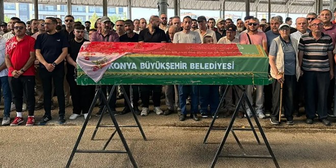 Konya'n�n 'K�rm�z�l� Kad�n'� son yolculu�una u�urland� - Son Dakika Haber