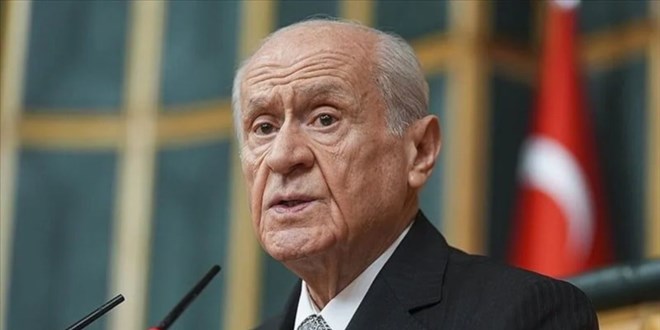 Devlet Bah�eli: Tarihin Baz� Perdeleri Vard�r