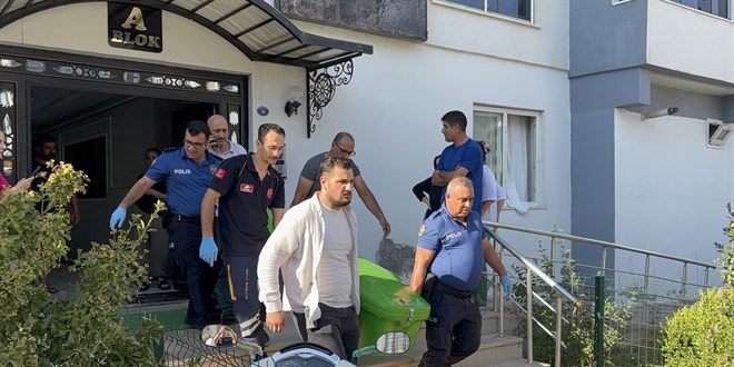 Gaziantep'te asans�re s�k��an 66 ya��ndaki kad�n hayat�n� kaybetti