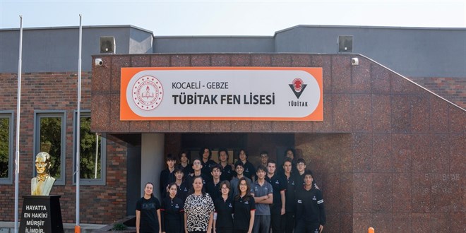 T�rkiye'nin tek 'kamp�s i�i' fen lisesi 90 deha ar�yor
