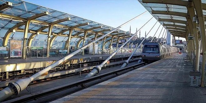 Kabata�-Ba�c�lar Tramvay Hatt�'nda do�al gaz alt yap� �al��mas� nedeniyle sefer d�zenlemesi