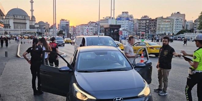 �stanbul'da helikopter destekli 'Huzur �stanbul' denetimi