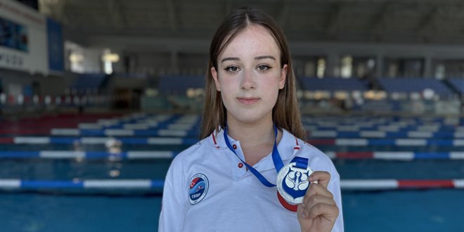 Milli serbest dal����s� Kardelen d�nya ikincisi oldu