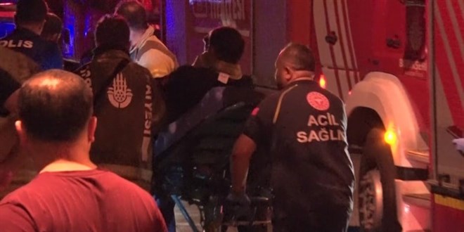 �stanbul'da ��kan yang�nda bir itfaiye eri yaraland� - Son Dakika Haber