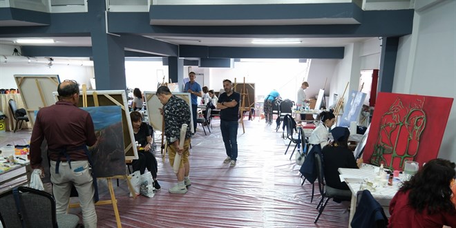 T�rkiye ve 5 �lkeden gelen 34 ressam �orum'u resmedecek