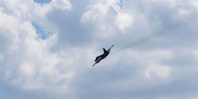 Rusya'da sava� u�a�� e�itim s�ras�nda d��t�