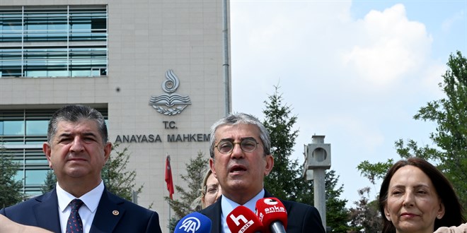 CHP'den baz� kanunlarda d�zenlemelerin iptali i�in AYM'ye ba�vuru