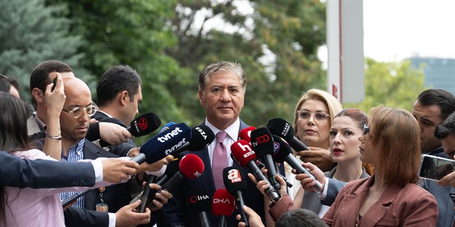 Yeni Parti'nin kurulu� dilek�esi ��i�leri Bakanl���na verildi