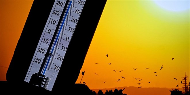T�rkiye'de s�cak hava dalgalar�n�n �iddeti son 75 y�l�n zirvesine ��kt�