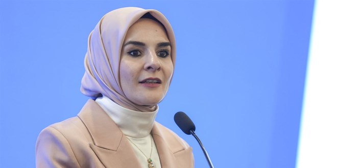 Bakan G�kta�: ��-aile ya�am� dengesini desteklemeye devam edece�iz