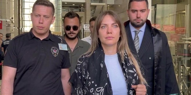 Eda Ece: Hadsiz s�zlerim i�in tekrar �z�r dilerim
