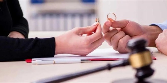 Muhtardan dikkat �eken �a�r�: G�nde 15 bo�anma tebligat� geliyor