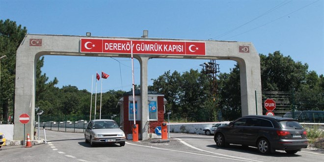Derek�y G�mr�k Kap�s� hafif ticari kargo ara�lar�na a��ld�