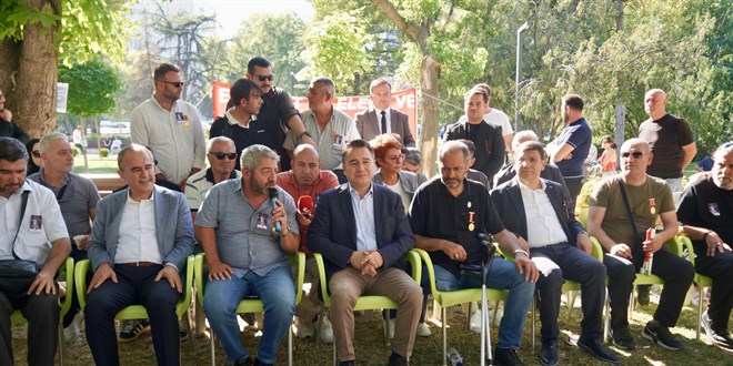 Babacan: �ehit ve gazilerin haklar� b�t�eye de�il, adalete ba�l�d�r