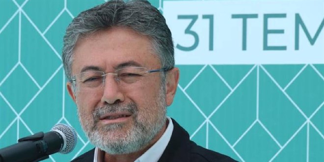 Bakan Yumakl�, orman yang�nlar�ndaki son durumu payla�t�