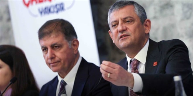 Tugay'dan YEN� Parti a��klamas�: Genel ba�kan�n etraf�nda s�k�nt�l� insanlar var - Son Dakika Haber