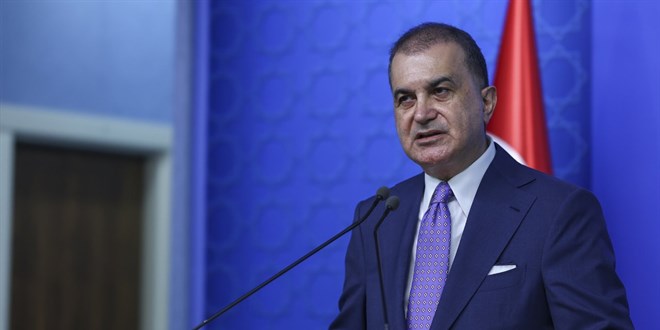 AK Parti'den Erdo�an'a 'Diktat�r' s�ylemlerine sert tepki
