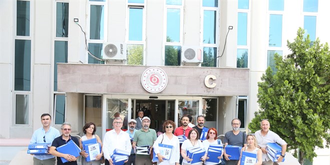 KESK bakanl��a imza teslim etti: Acil y�zde 35 ek zam istiyoruz - Son Dakika Haber