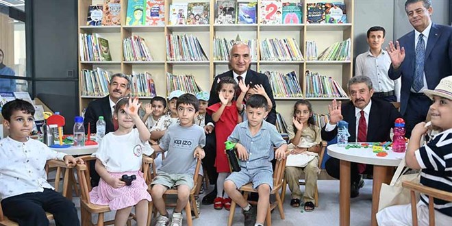��rnak'a dev k�t�phane: 62 bin kitap, 1.475 ki�ilik kapasite - Son Dakika Haber