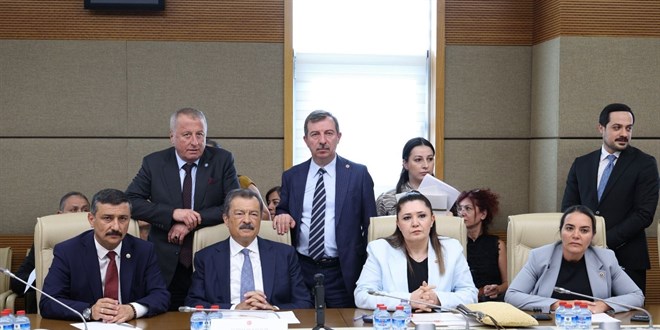 L�tfullah Kayalar: �ehit aileleri ve gaziler i�in sundu�umuz �neriler reddedildi