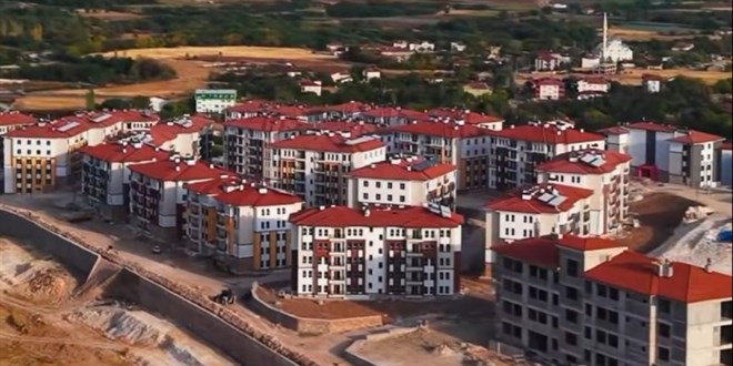 Asr�n in�as�nda Elaz��'da 14 bin 894 ba��ms�z b�l�m in�a edildi - Son Dakika Haber
