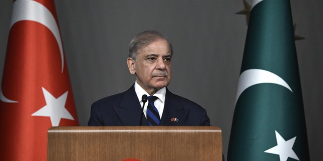 Pakistan Ba�bakan� �erif, Mekke Ortak Savunma Anla�mas�'n� imzalamaktan onur duydu�unu belirtti