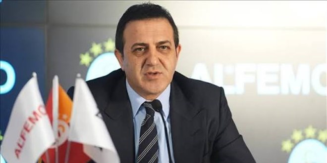 Kavukcu s�z verdi transfer gelmedi: Galatasaray taraftar�n�n hedefi oldu, hesab�n� kapatt� - Son Dakika Haber