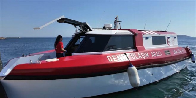 '6 deniz ambulans�m�z 44 bin 476 hastam�z�n naklini ger�ekle�tirdi' - Son Dakika Haber