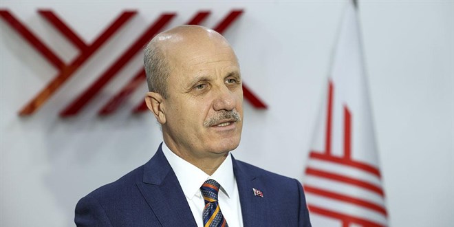 Erol �zvar: Akademik d�r�stl��� zedeleyen uygulamalara kar�� m�cadele g��leniyor