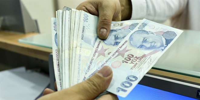 Hazine, tahvil ihalesiyle 72 milyar lira bor�land� - Son Dakika Haber