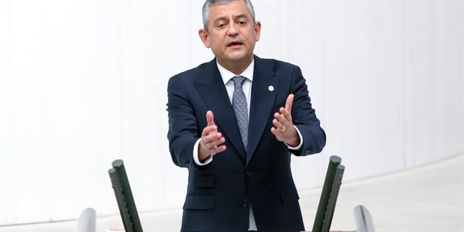 �zg�r �zel'den '�er�eve yasa' a��klamas�: Vicdanen i�im rahat - Son Dakika Haber