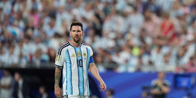 Lionel Messi futbolu b�rak�yor mu? - Son Dakika Haber