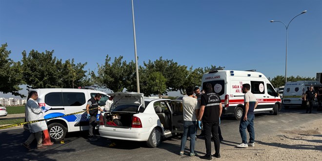 �anl�urfa'da otomobile silahl� sald�r�da 1 ki�i �ld� - Son Dakika Haber