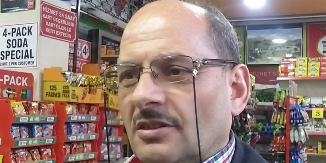 Trakt�r�n alt�nda kalan emekli okul m�d�r� hayat�n� kaybetti - Son Dakika Haber